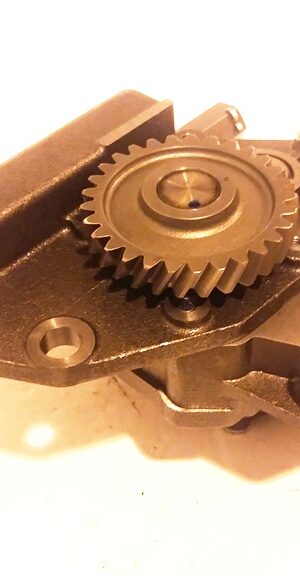 Насос масляный WD10/61500070030/612600070033 Насос масляный WD10/61500070030/612600070033